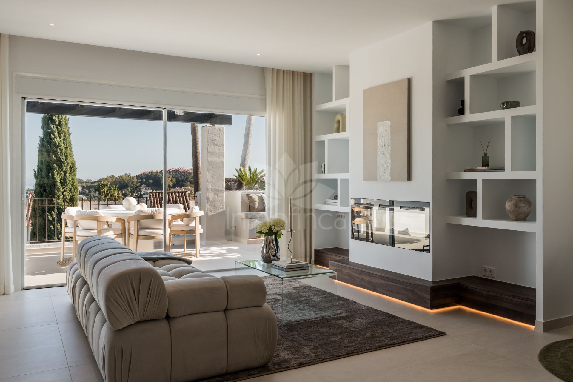 Atico Duplex en Los Naranjos Golf, Marbella