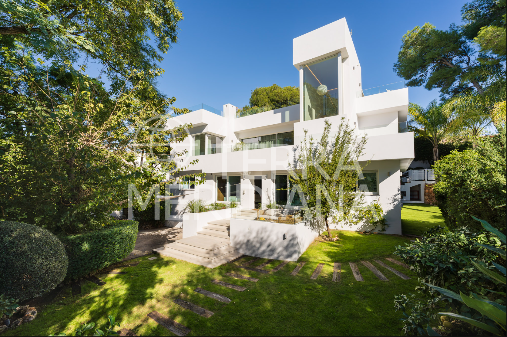 Villa in Nueva Andalucia, Marbella