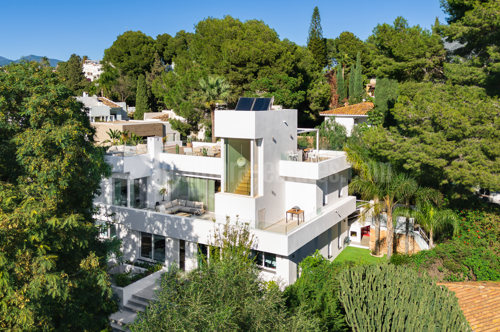 Villa in Nueva Andalucia, Marbella