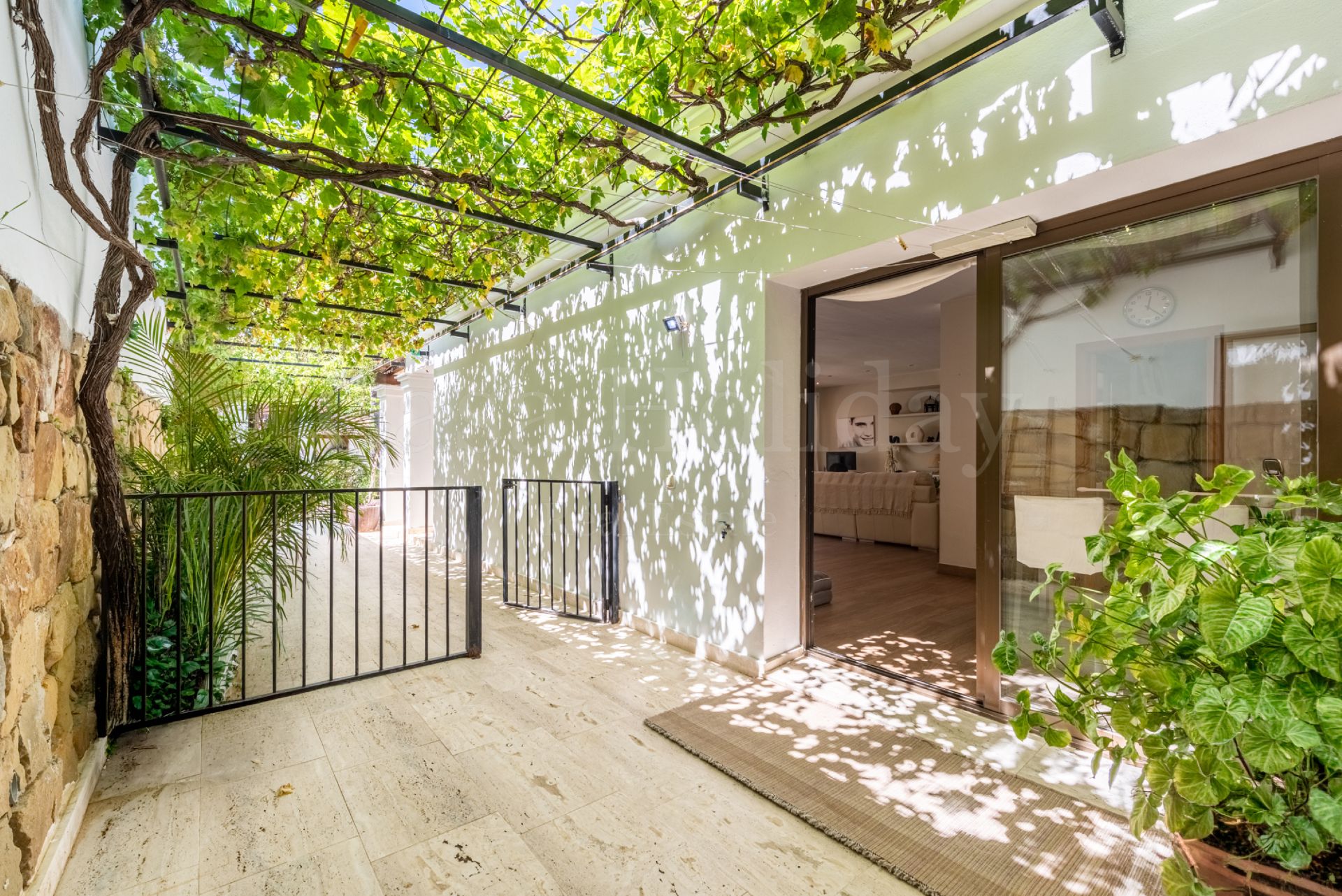 Villa in Marbella East, Marbella