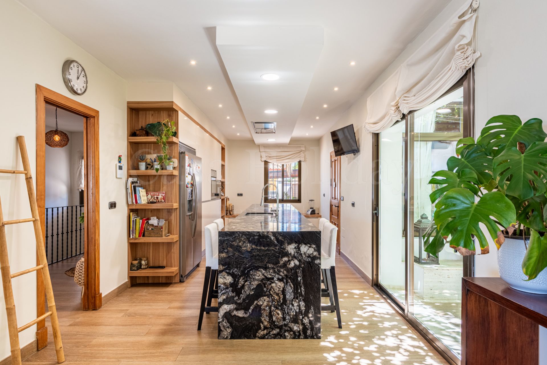 Villa in Marbella East, Marbella