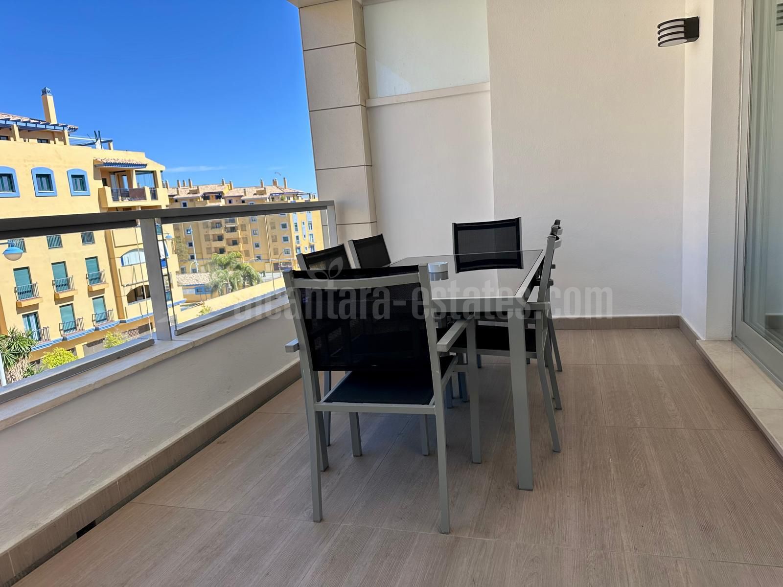 Atico Duplex en Cortijo Blanco, San Pedro de Alcantara