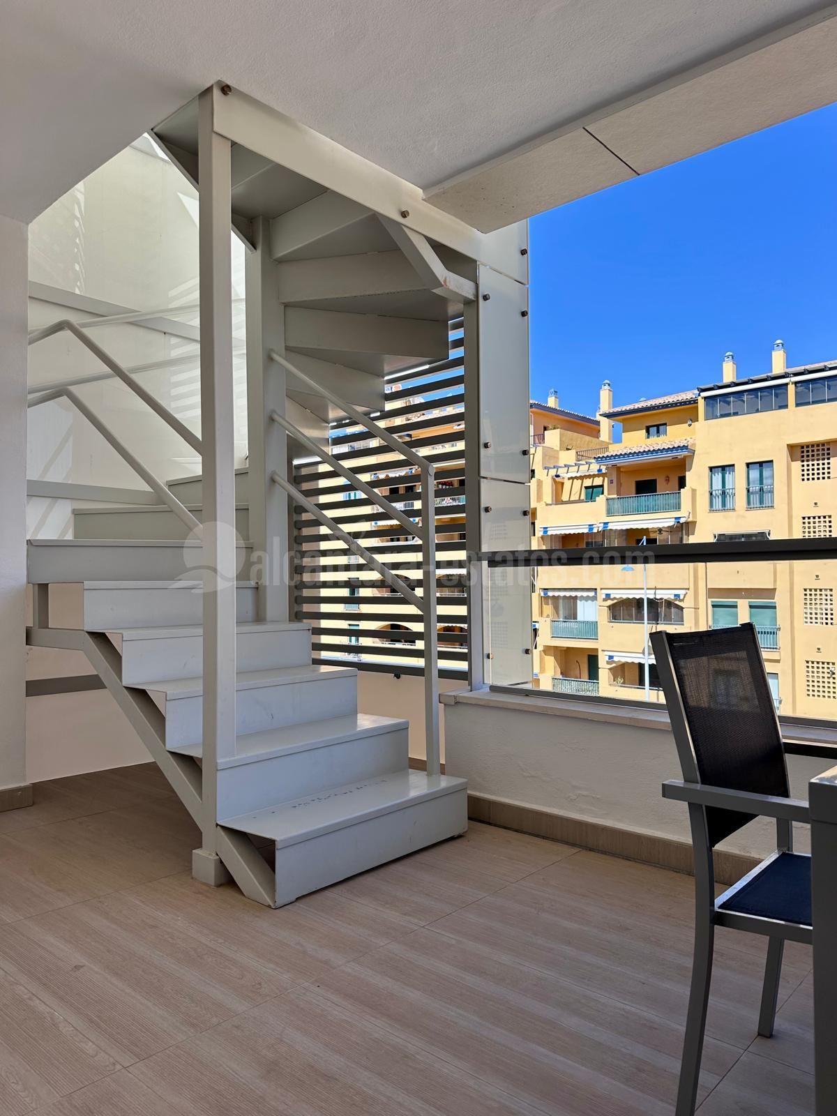 Atico Duplex en Cortijo Blanco, San Pedro de Alcantara