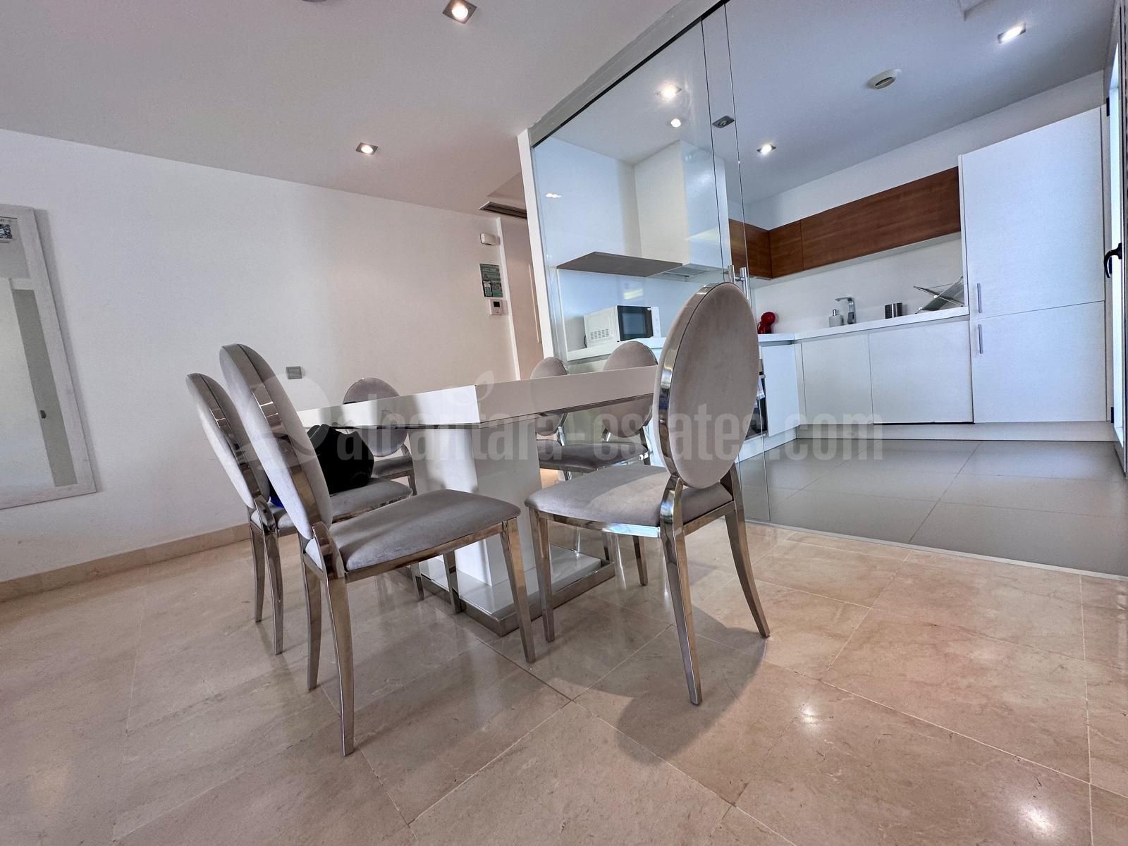 Atico Duplex en Cortijo Blanco, San Pedro de Alcantara