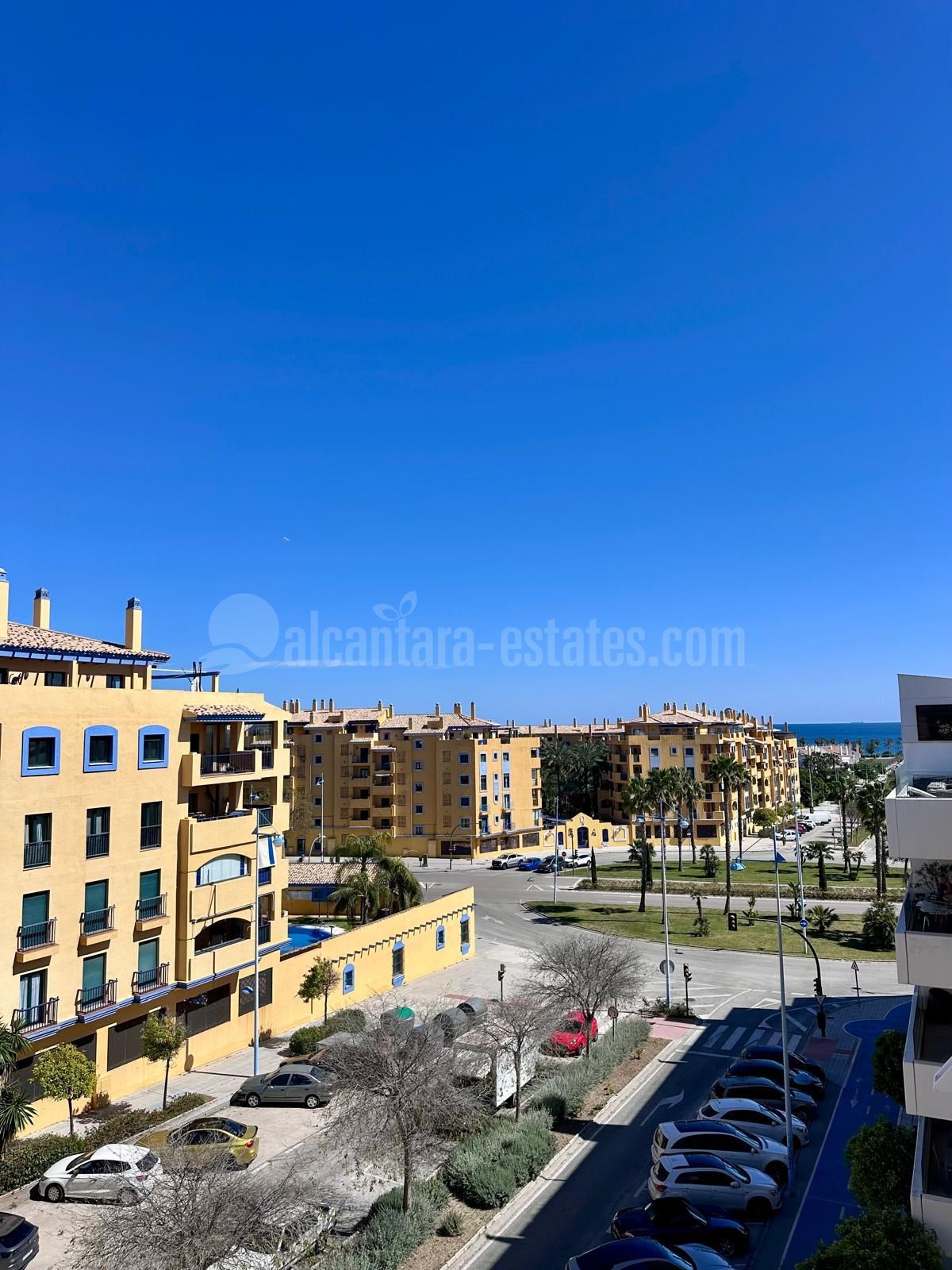 Atico Duplex en Cortijo Blanco, San Pedro de Alcantara