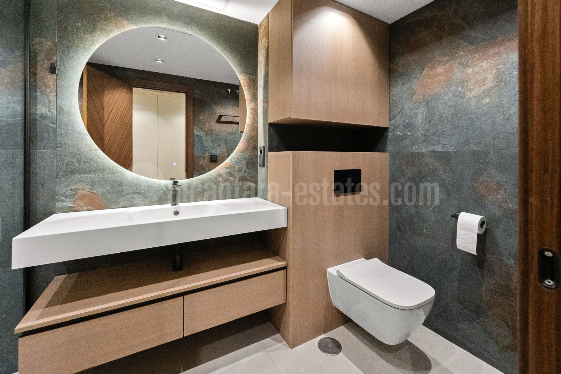 Ground Floor Apartment in Balcones de Puente Romano, Marbella