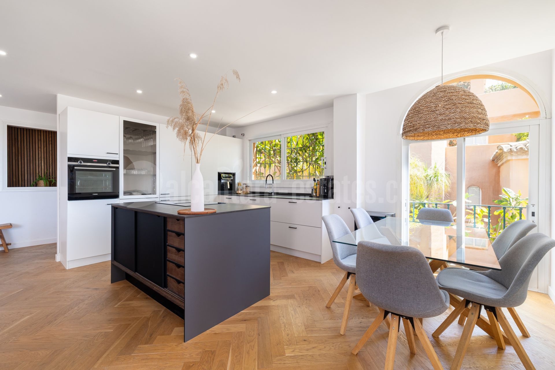 Penthouse in Les Belvederes, Marbella