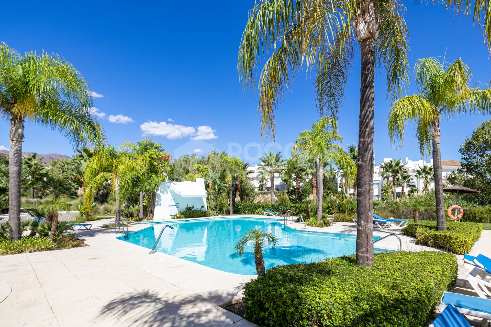Ground Floor Apartment for sale in Alcazaba Lagoon, Casares Pueblo