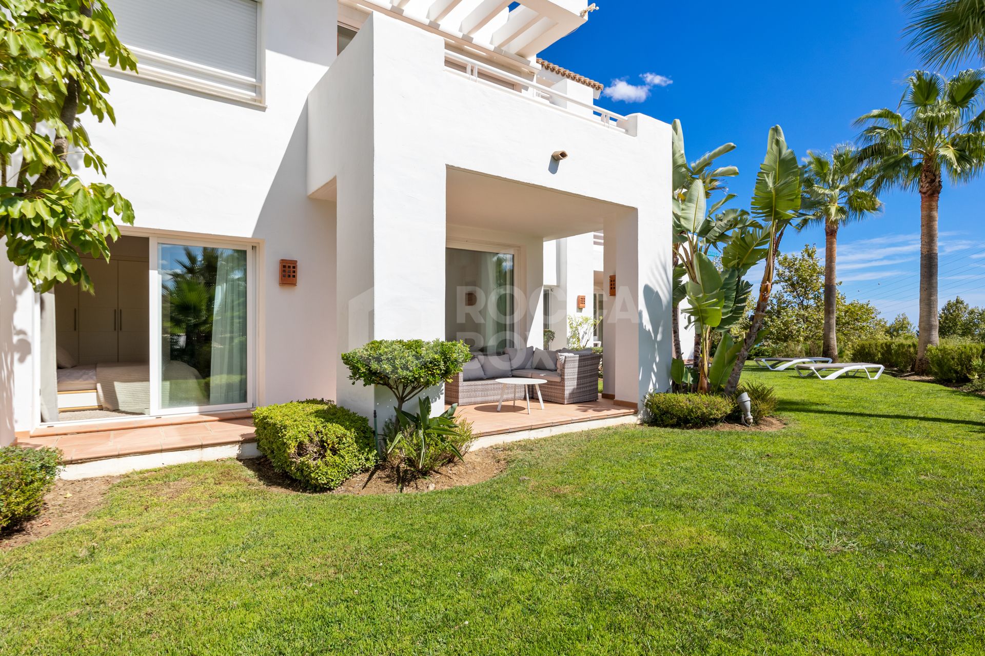 Ground Floor Apartment for sale in Alcazaba Lagoon, Casares Pueblo