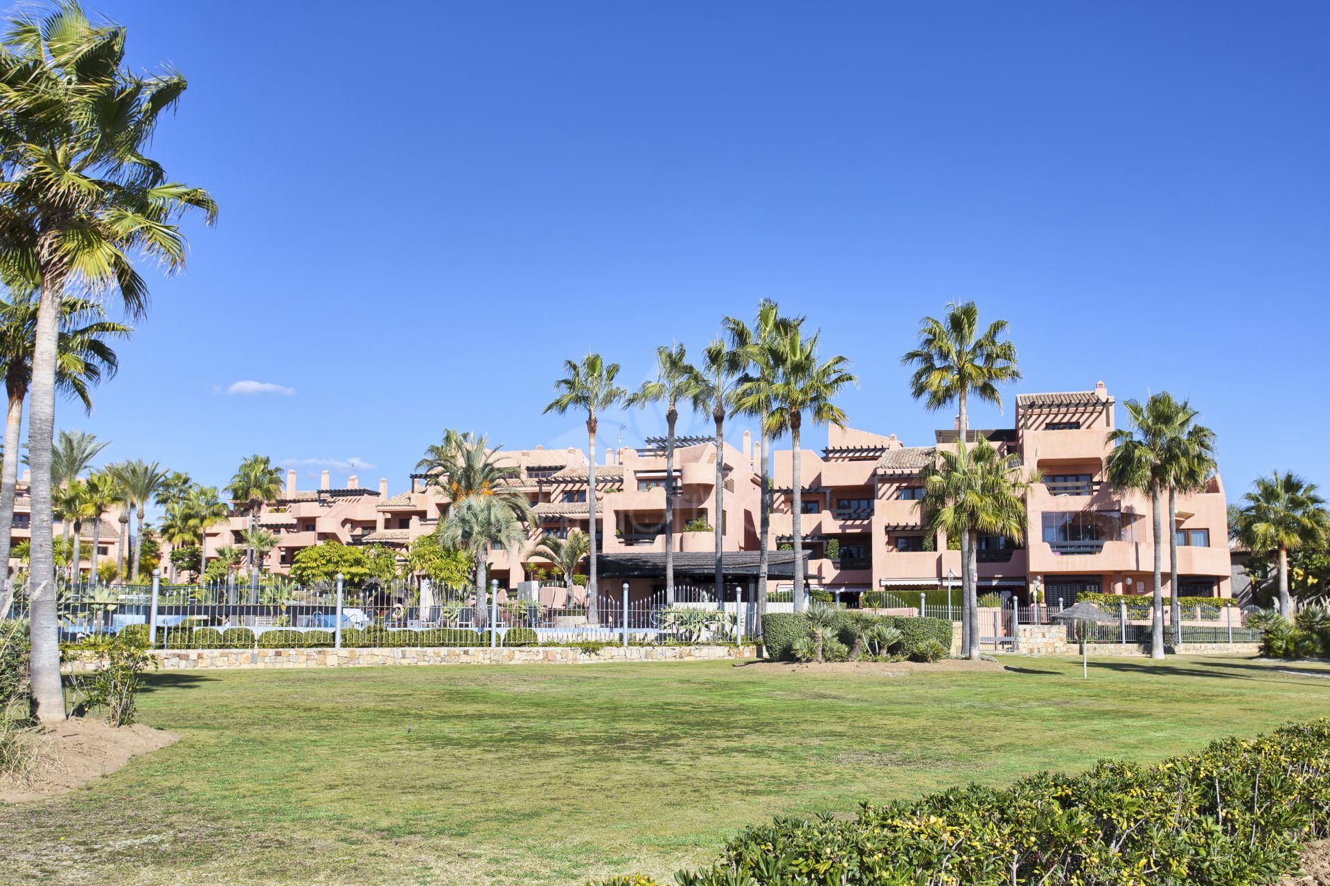 Apartment in Mar Azul, Estepona