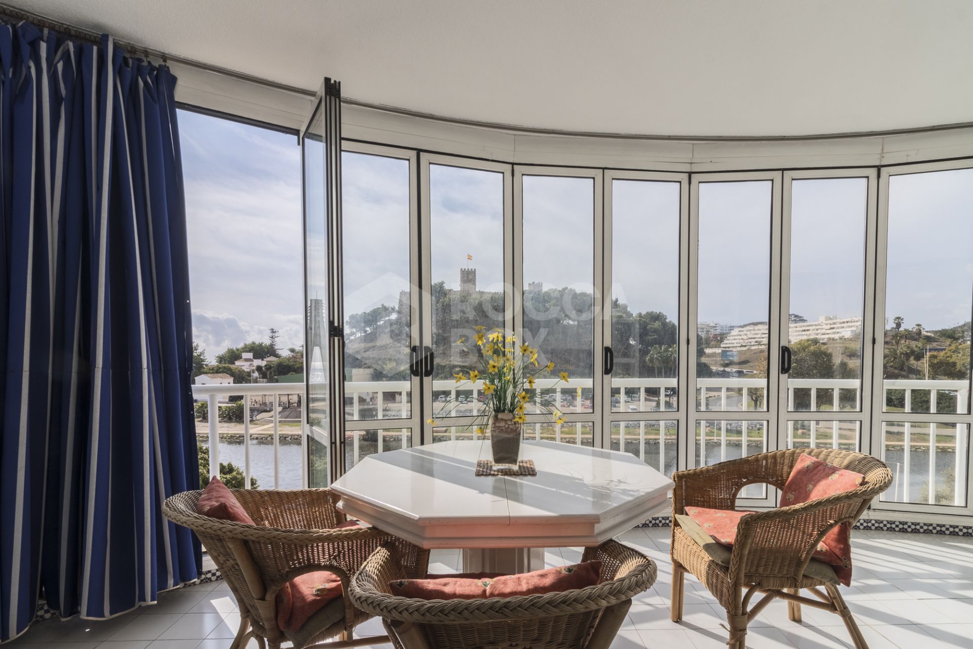 Apartment for sale in Fuengirola Puerto