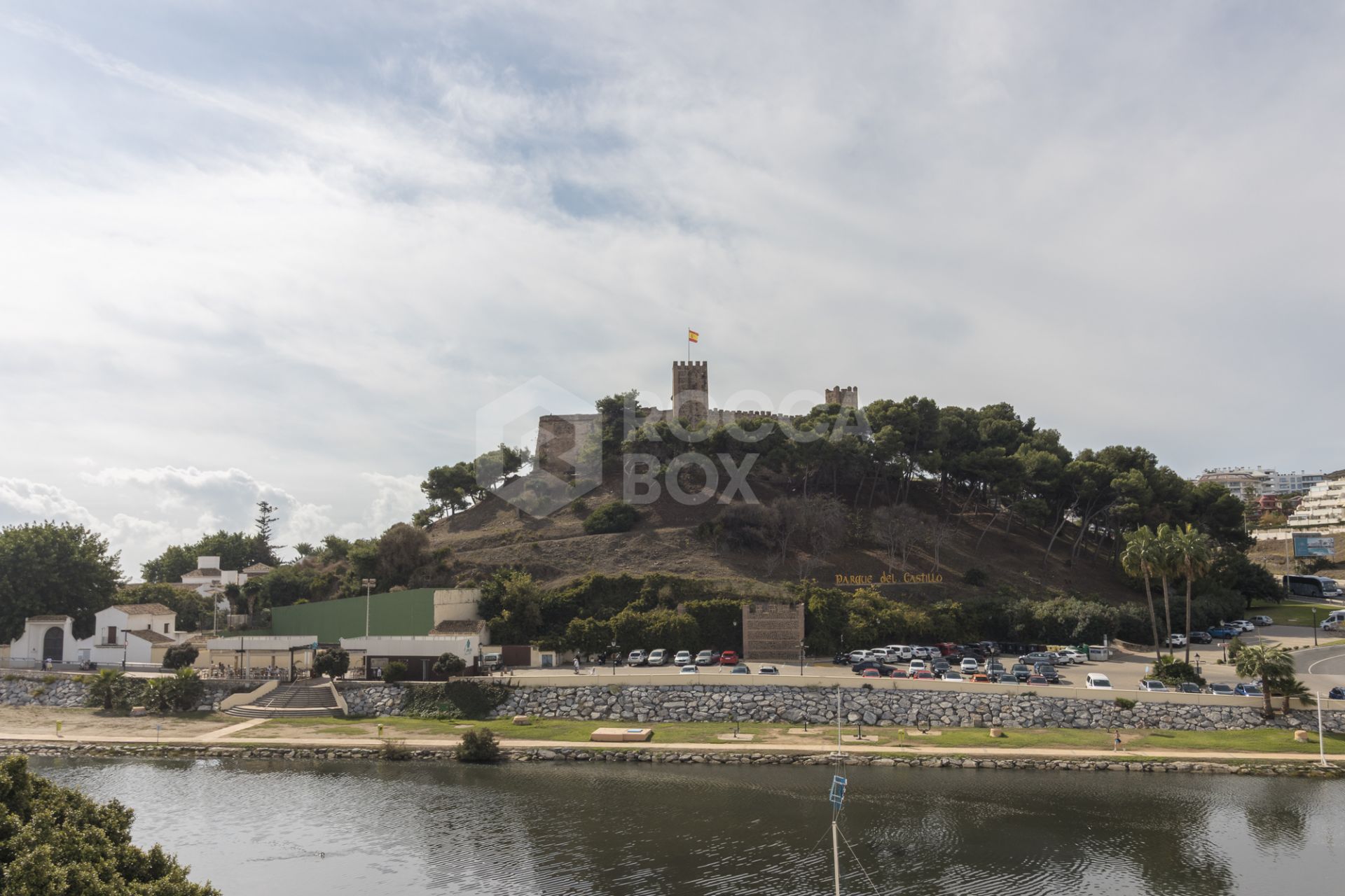 Apartment for sale in Fuengirola Puerto