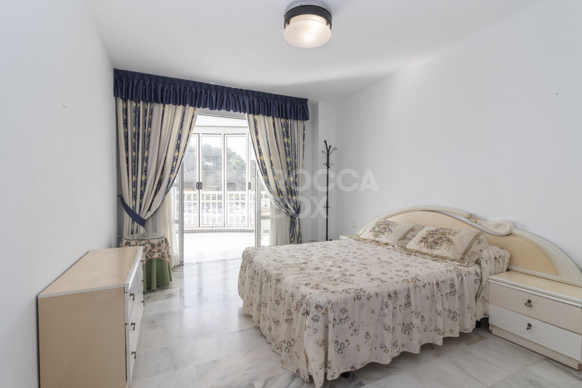 Apartment for sale in Fuengirola Puerto