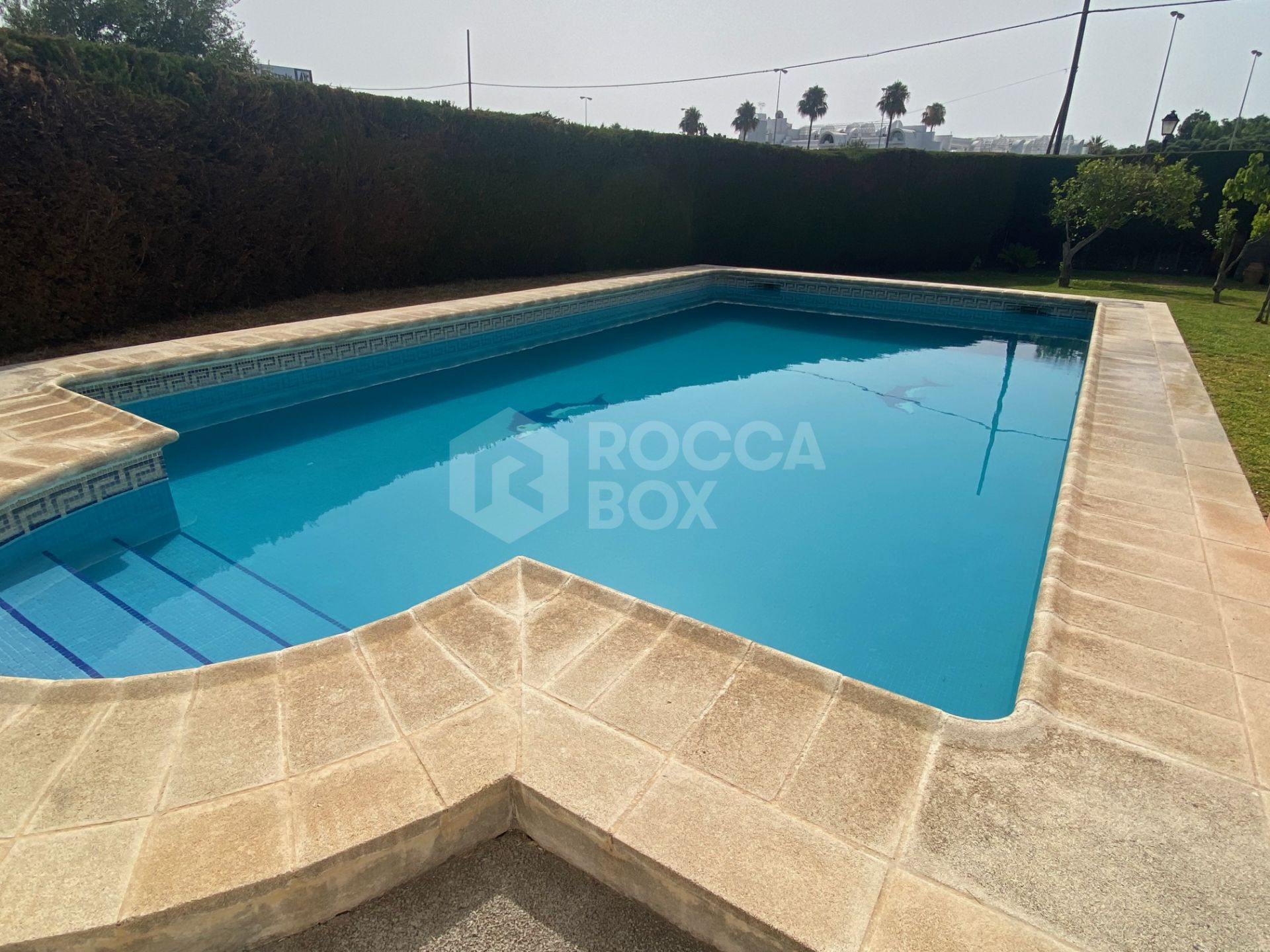 Villa for sale in El Velerin, Estepona East