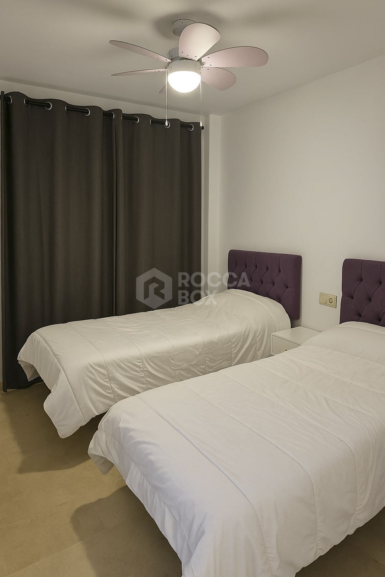 Town House for sale in Cancelada, Estepona East