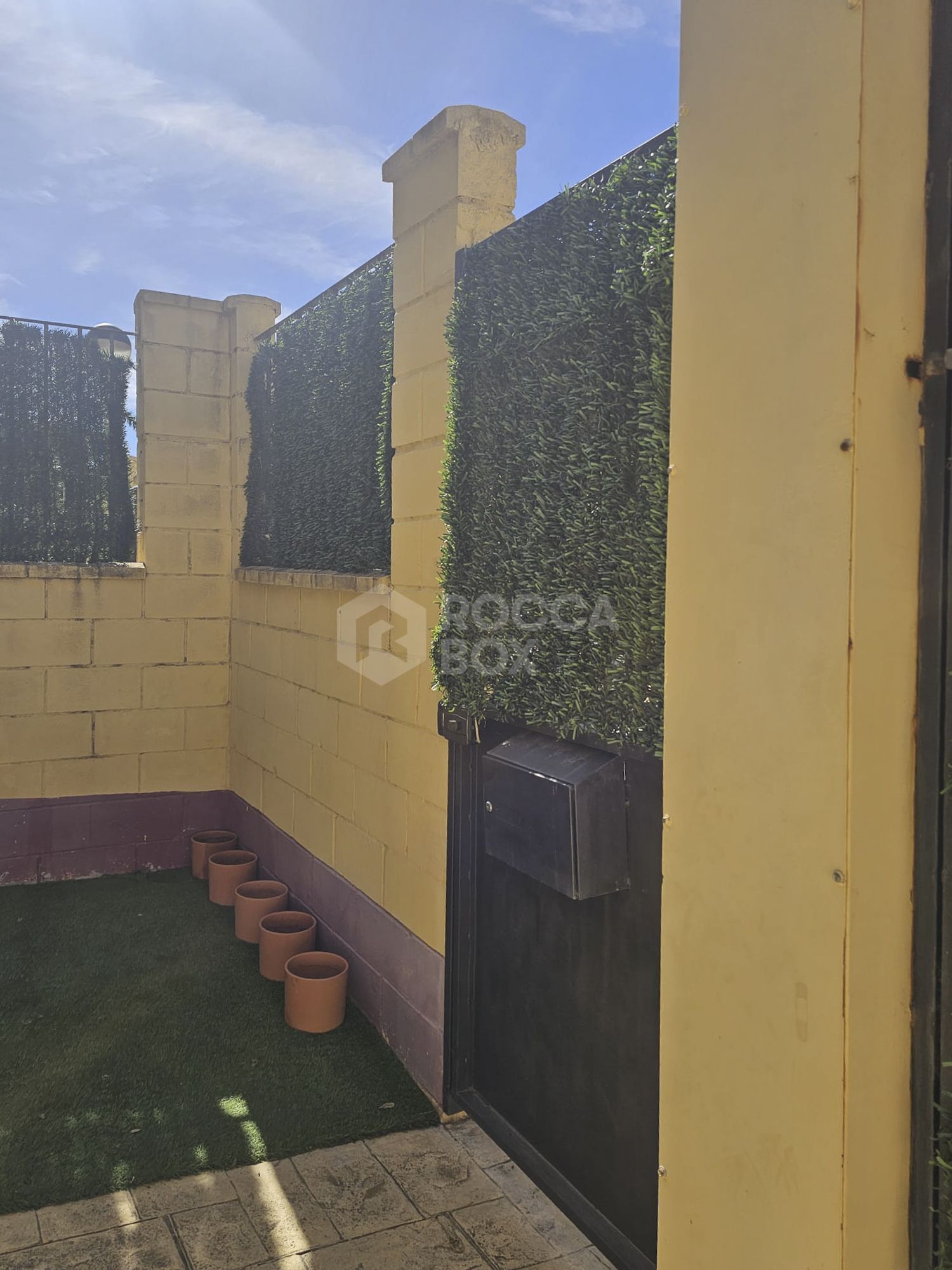 Town House for sale in Cancelada, Estepona East