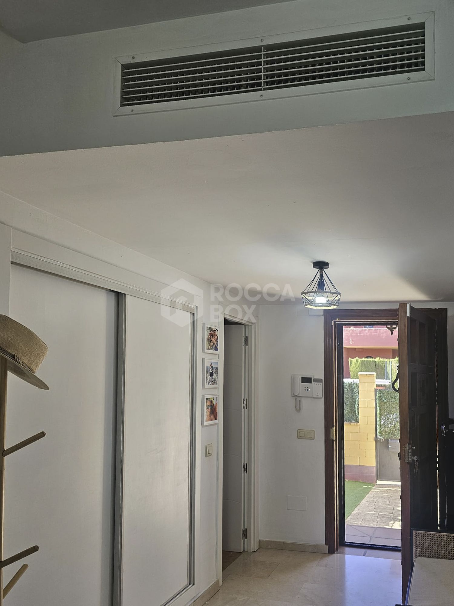 Town House for sale in Cancelada, Estepona East