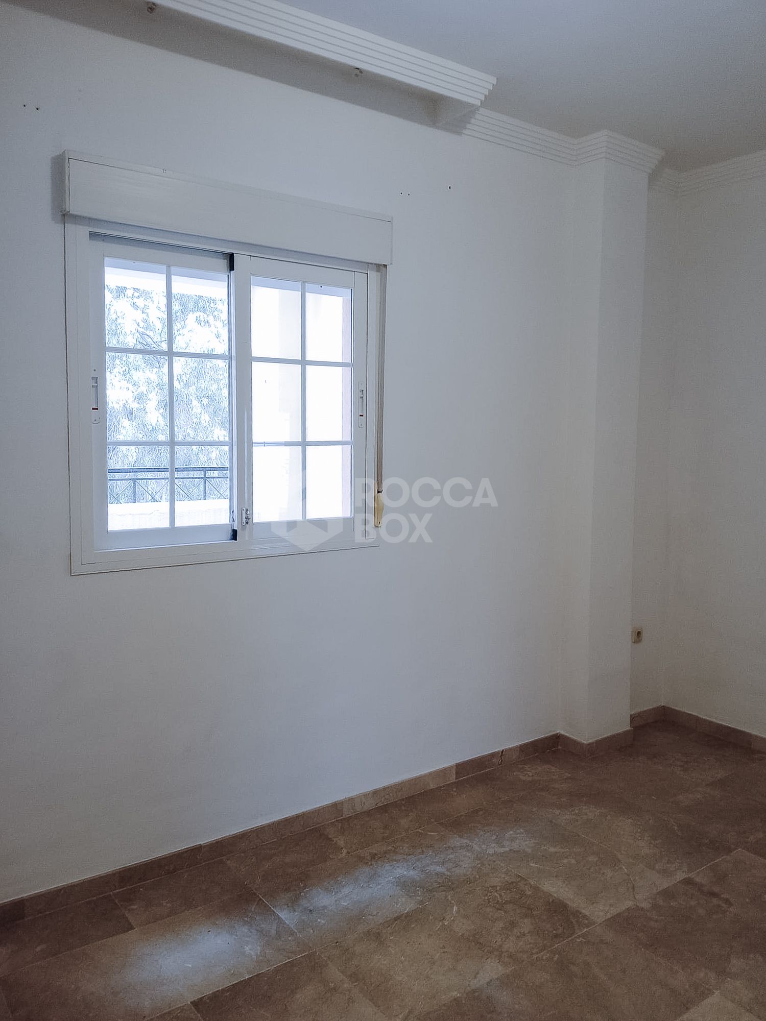 Apartment for sale in River Garden, Nueva Andalucia