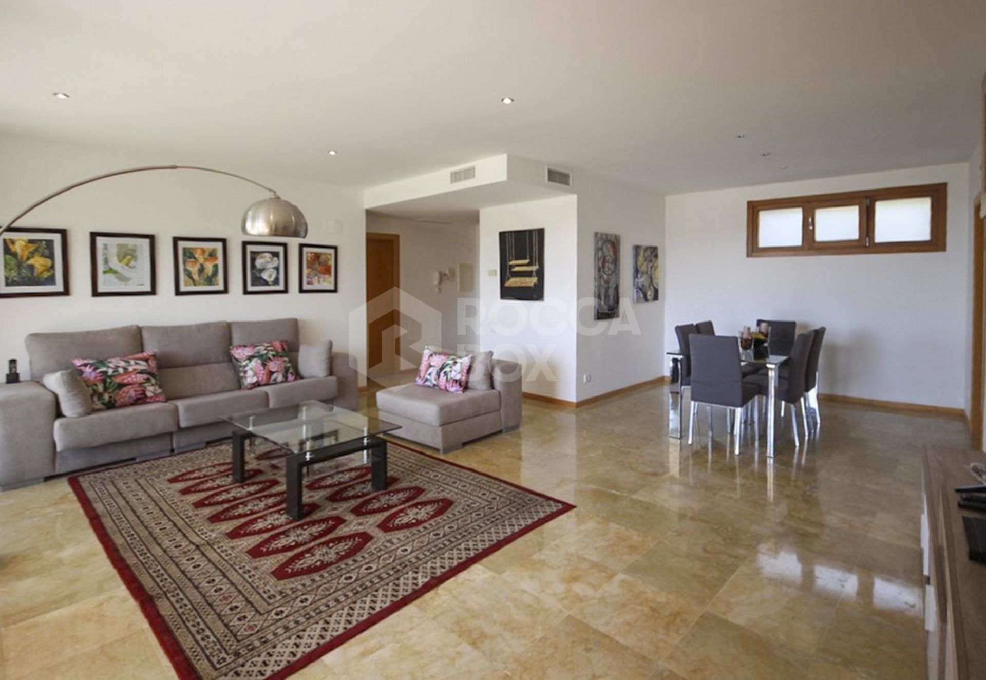 Ground Floor Apartment for sale in Lomas de los Monteros, Marbella East