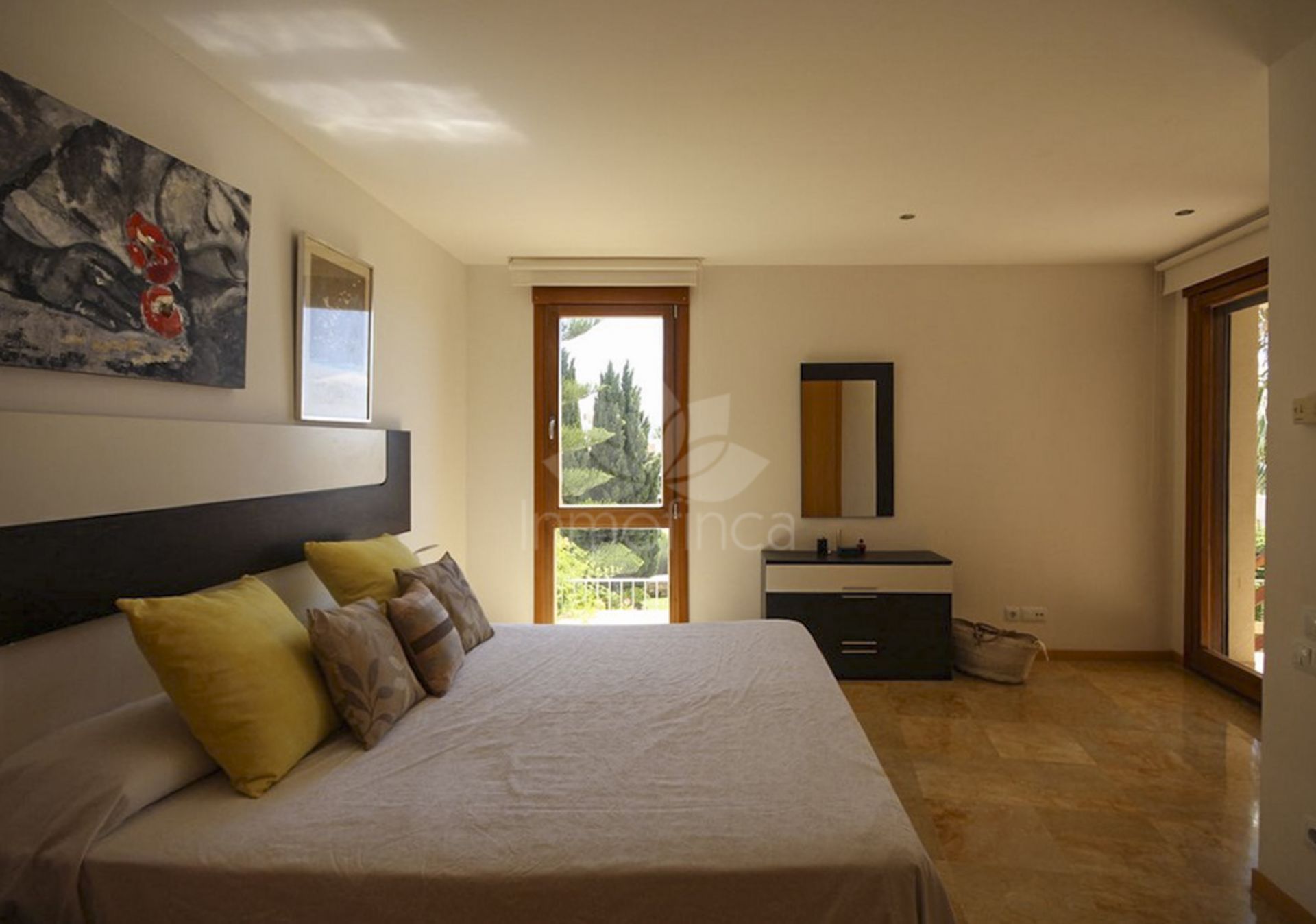 Ground Floor Apartment in Lomas de los Monteros, Marbella