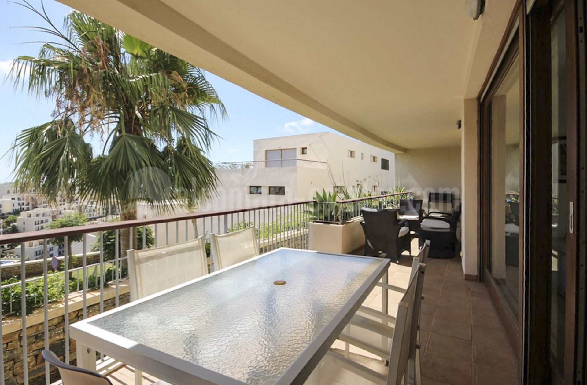 Apartamento Planta Baja en Lomas de los Monteros, Marbella