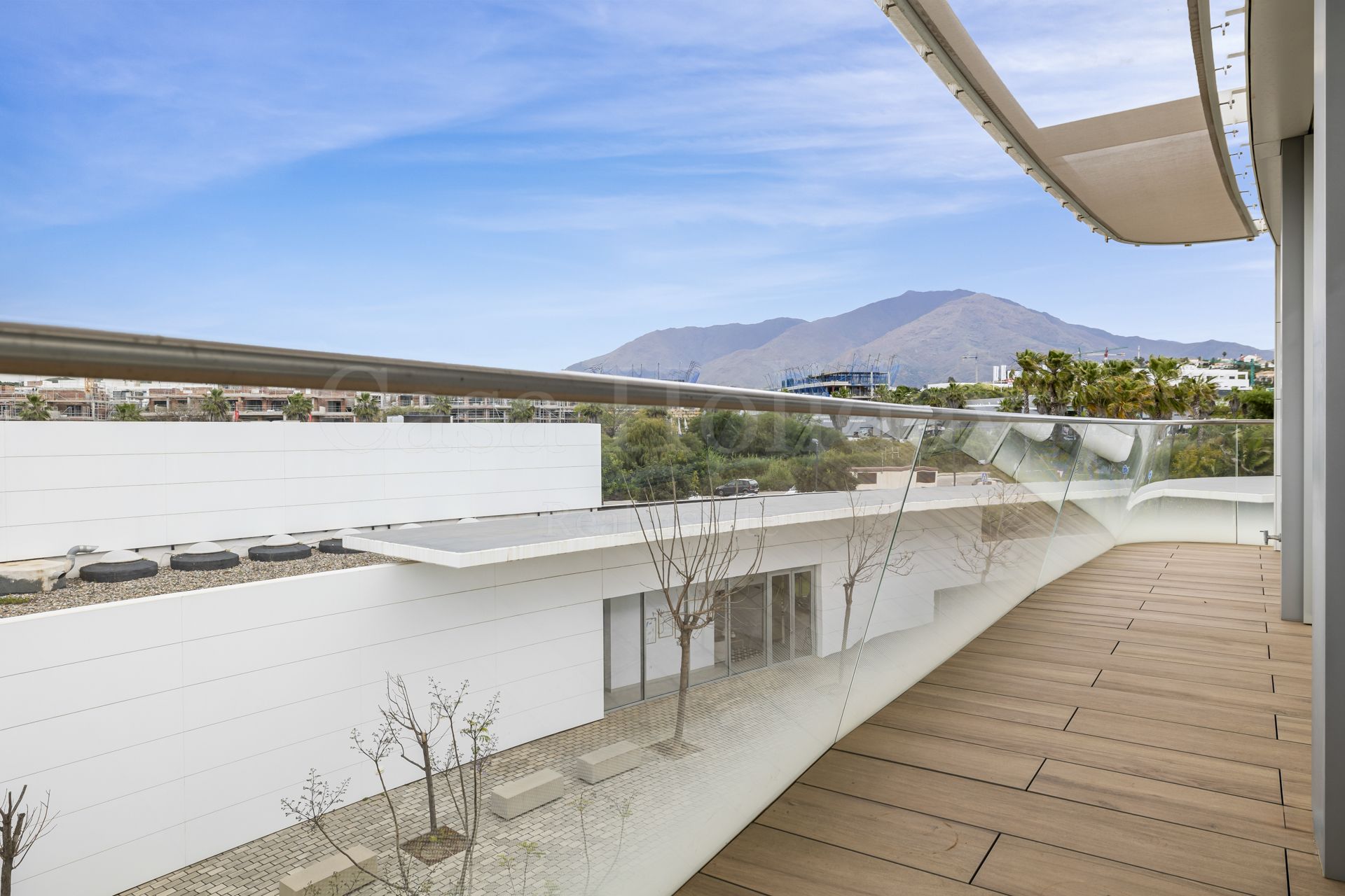 Apartamento en The Edge, Estepona