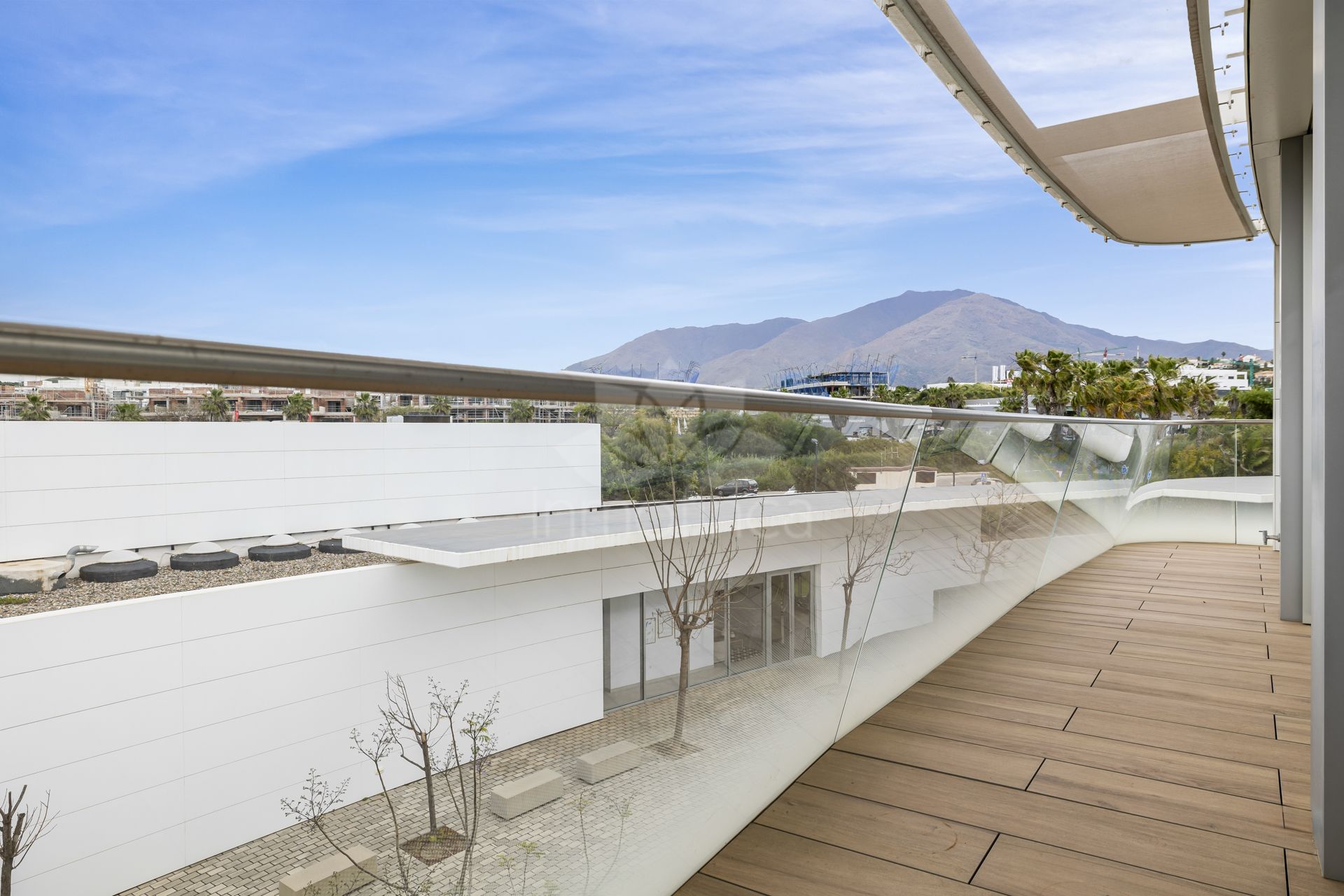 Apartamento en The Edge, Estepona