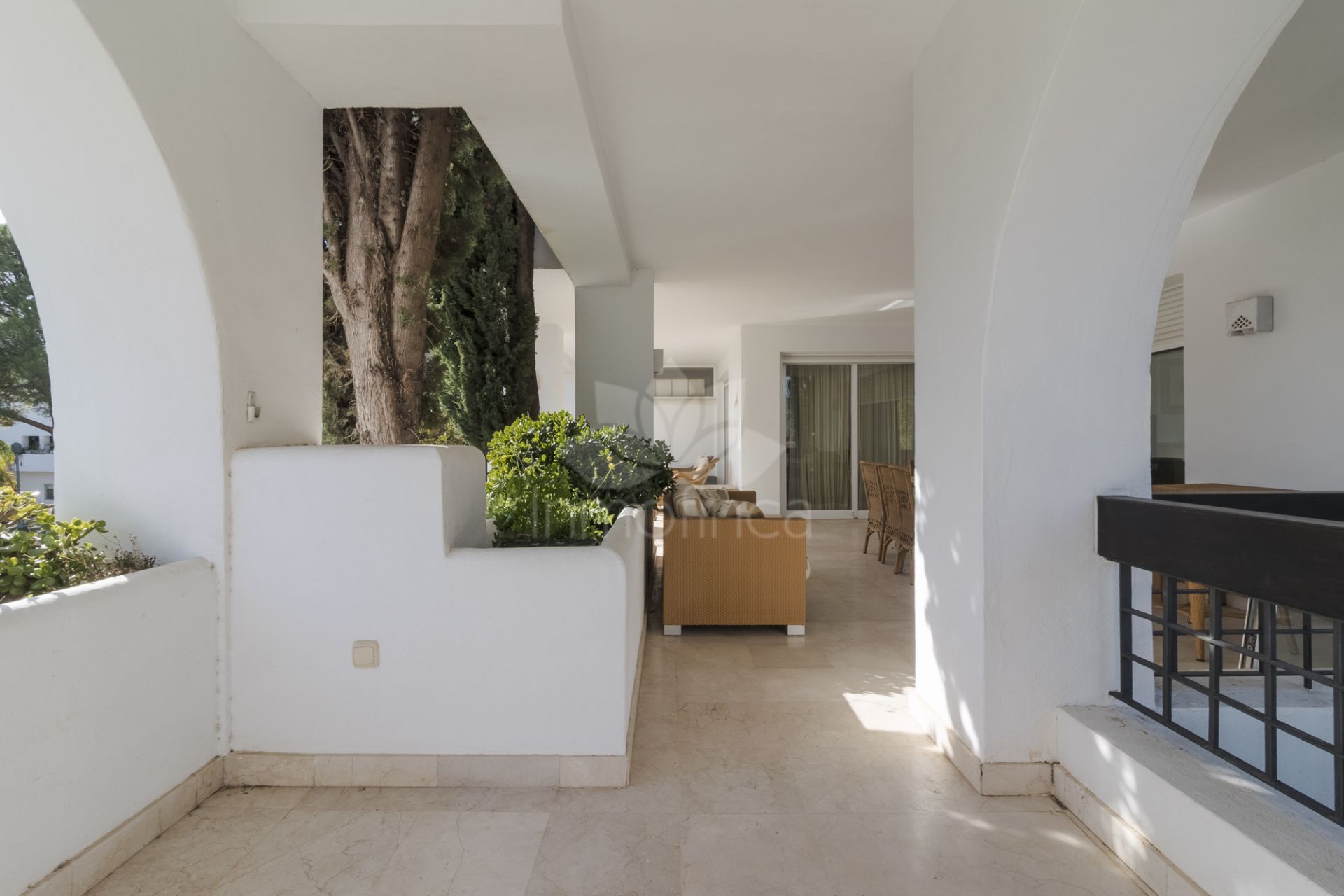 Apartamento Planta Baja en Rio Real, Marbella