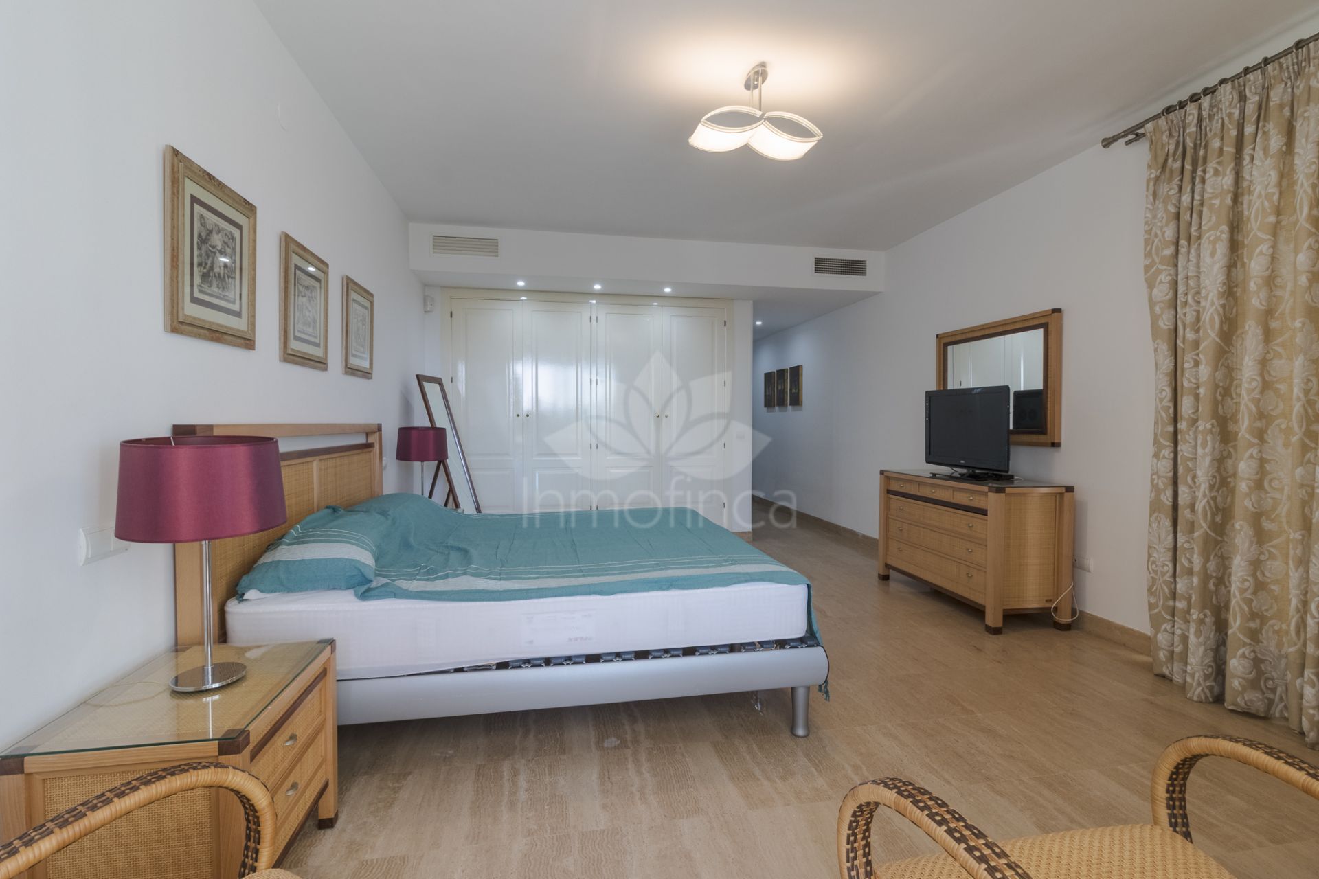 Apartamento Planta Baja en Rio Real, Marbella