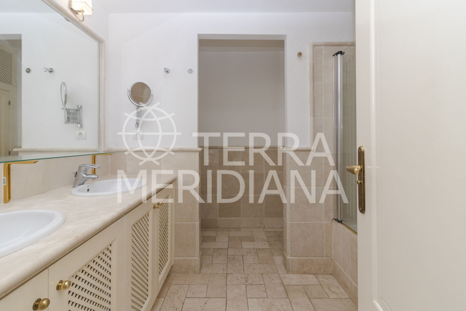 Ground Floor Apartment in Rio Real, Marbella