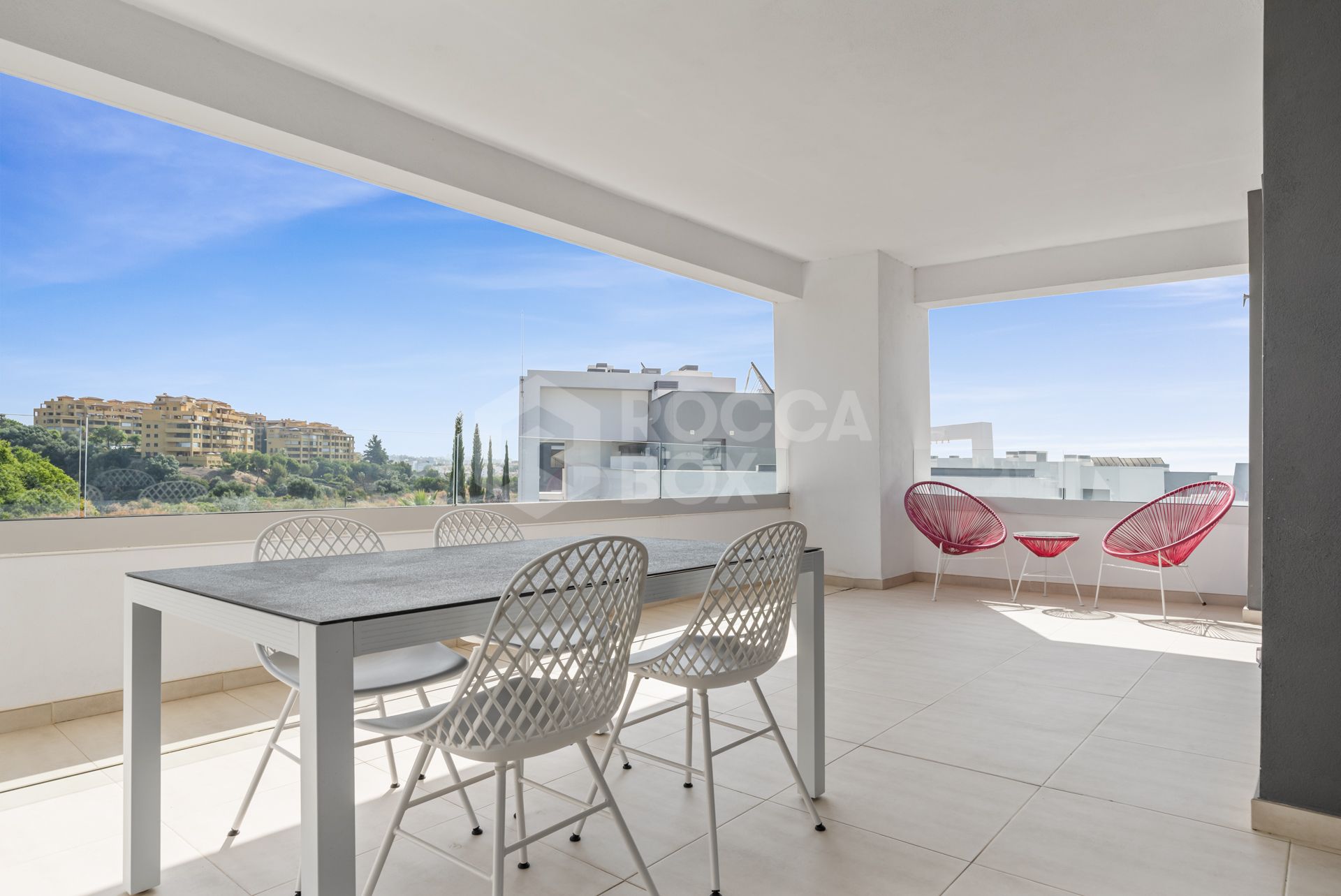 Penthouse for sale in Vanian Green Village, Estepona East