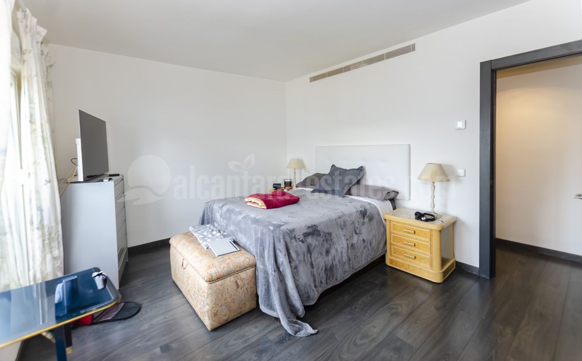 Penthouse in Jardines del Puerto, Marbella