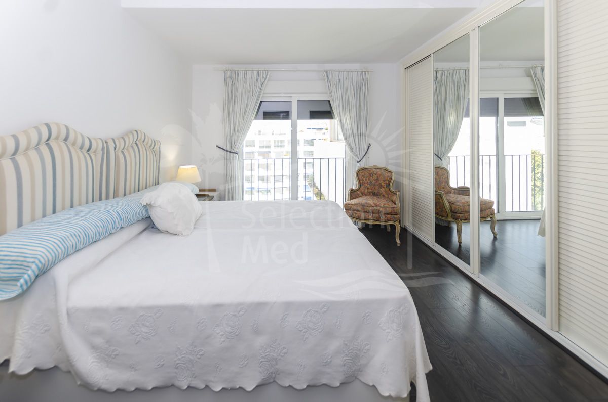 Penthouse for sale in Jardines del Puerto, Marbella - Puerto Banus