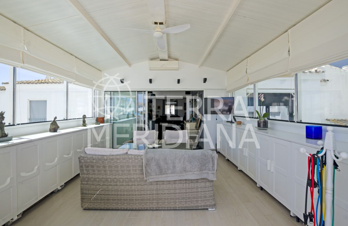 Penthouse in Jardines del Puerto, Marbella