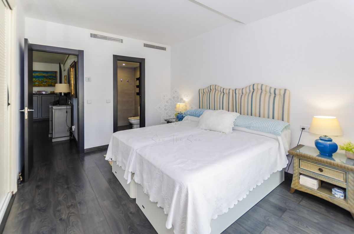 Penthouse in Jardines del Puerto, Marbella