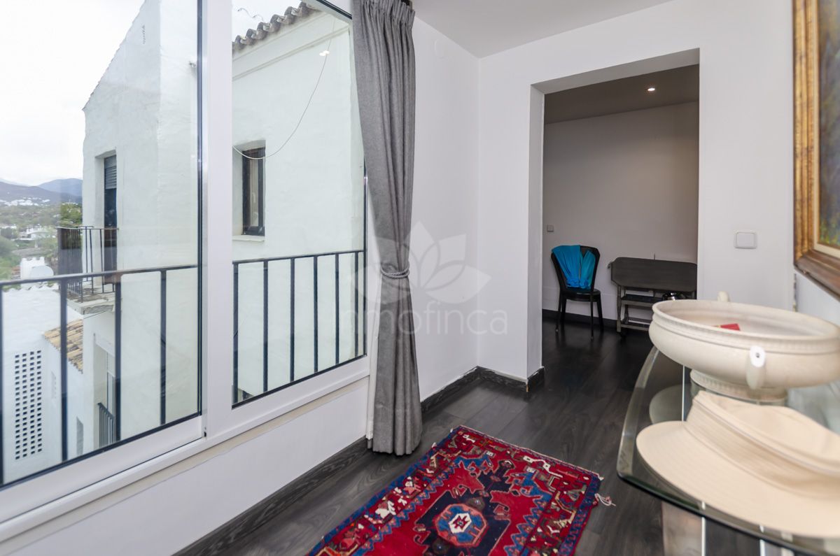 Penthouse in Jardines del Puerto, Marbella