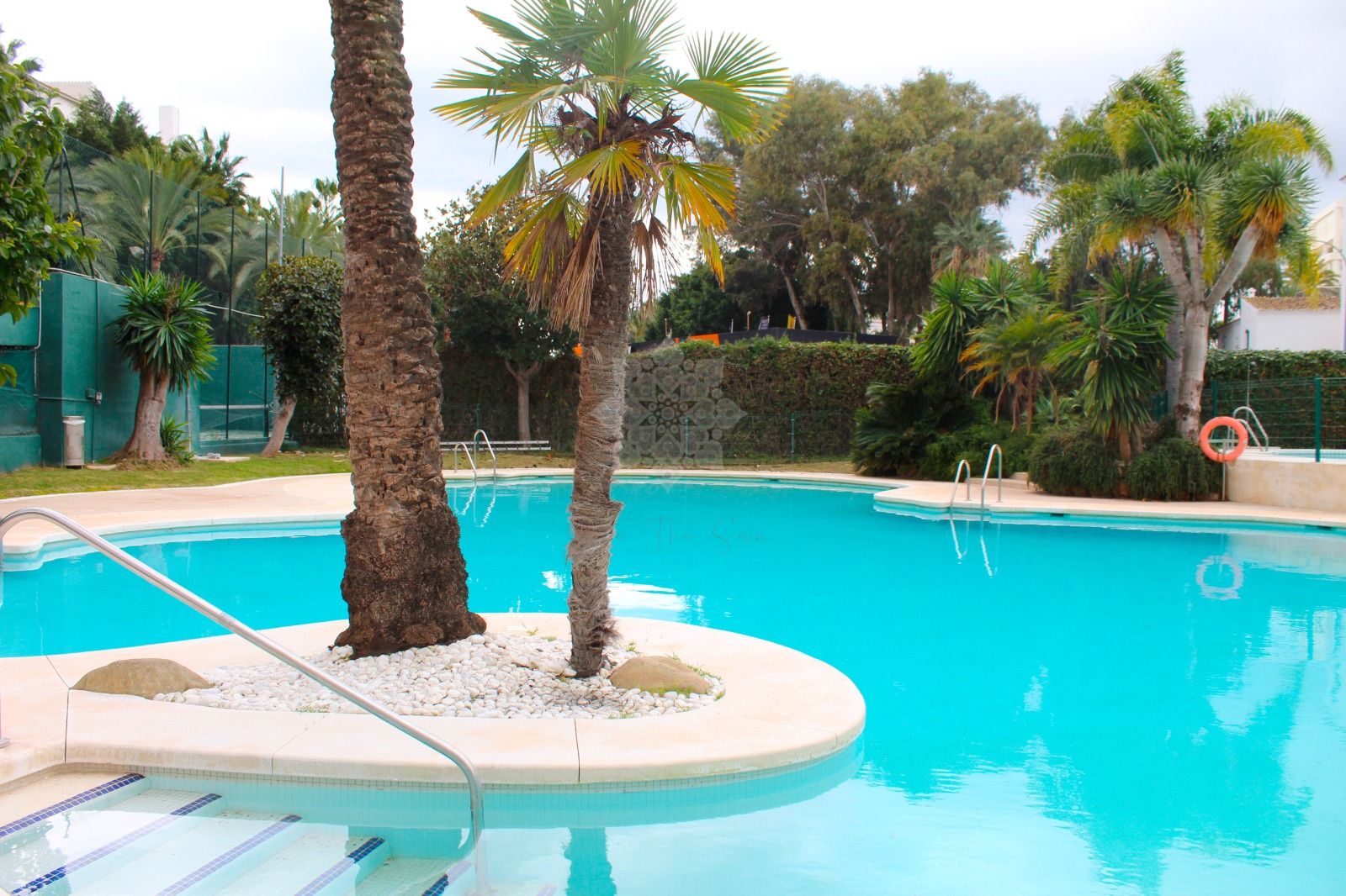 Penthouse in Jardines del Puerto, Marbella