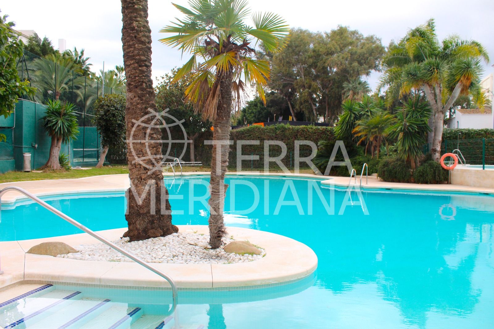 Penthouse in Jardines del Puerto, Marbella