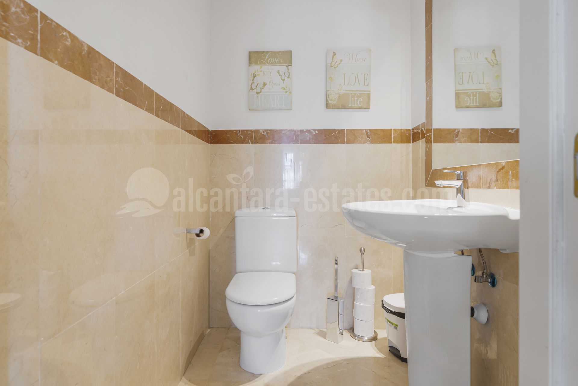 Adosado en La Heredia, Benahavis