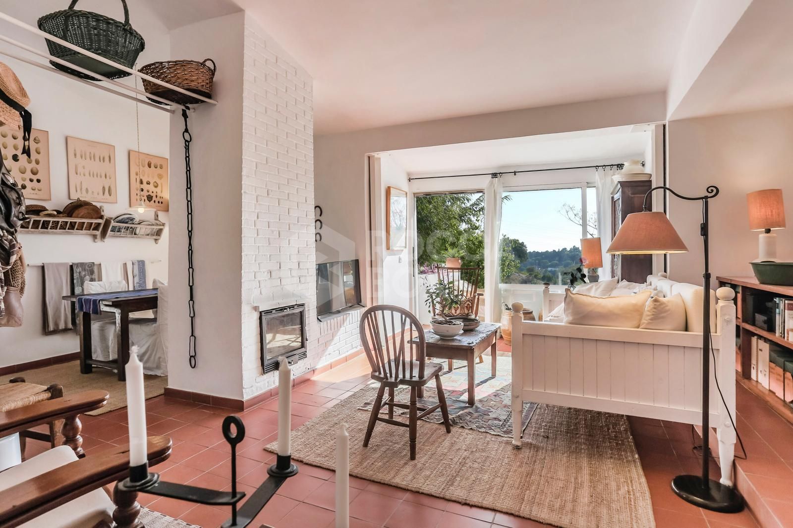 Villa for sale in La Resina Golf, Estepona East