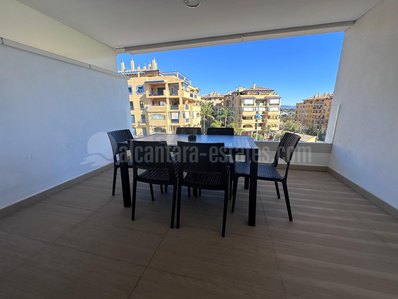 Apartamento en Nueva Alcantara, San Pedro de Alcantara