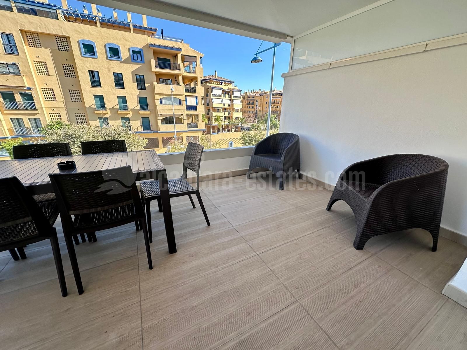 Apartamento en Nueva Alcantara, San Pedro de Alcantara