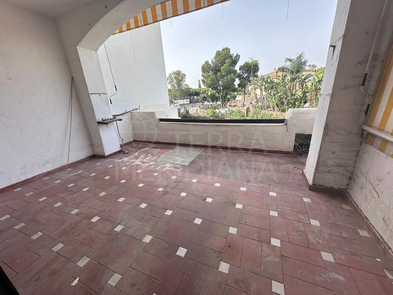 Apartment in Paraiso Medio, Estepona