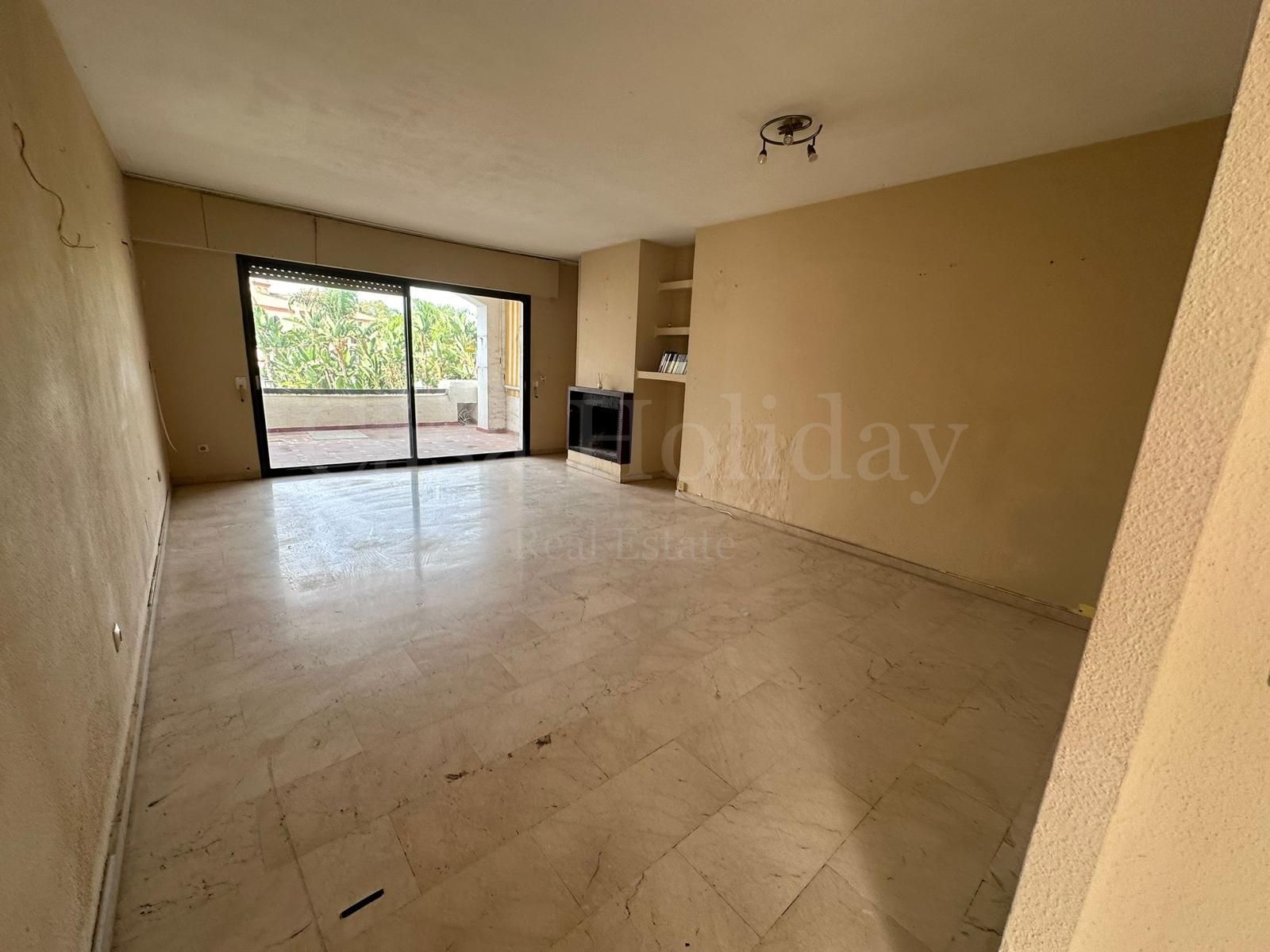 Apartamento en Paraiso Medio, Estepona