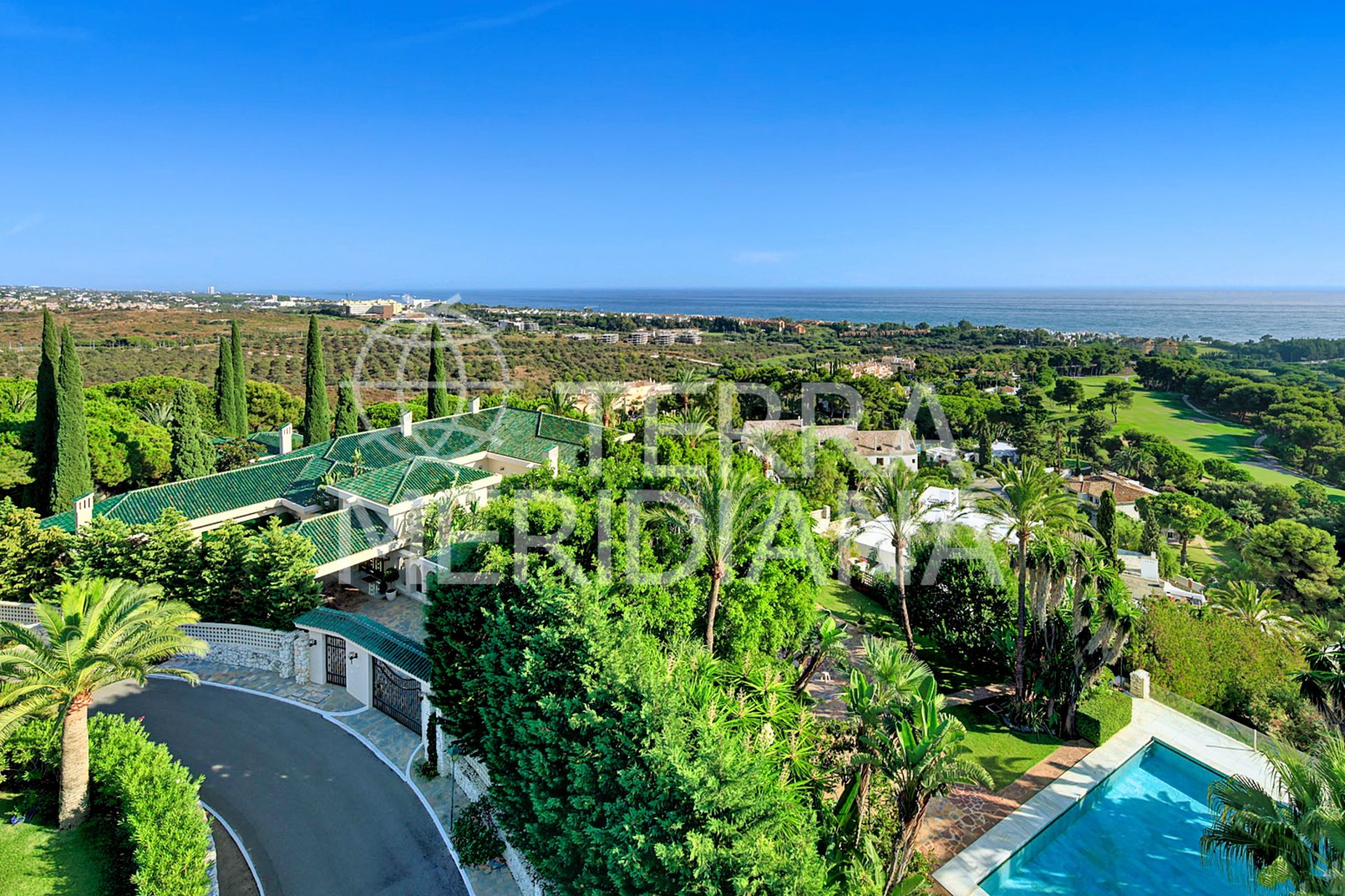 Villa in Rio Real Golf, Marbella