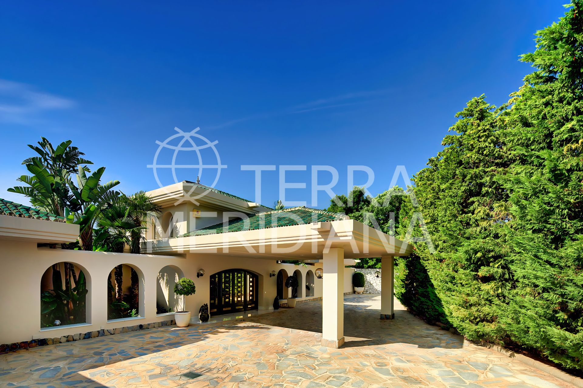 Villa in Rio Real Golf, Marbella