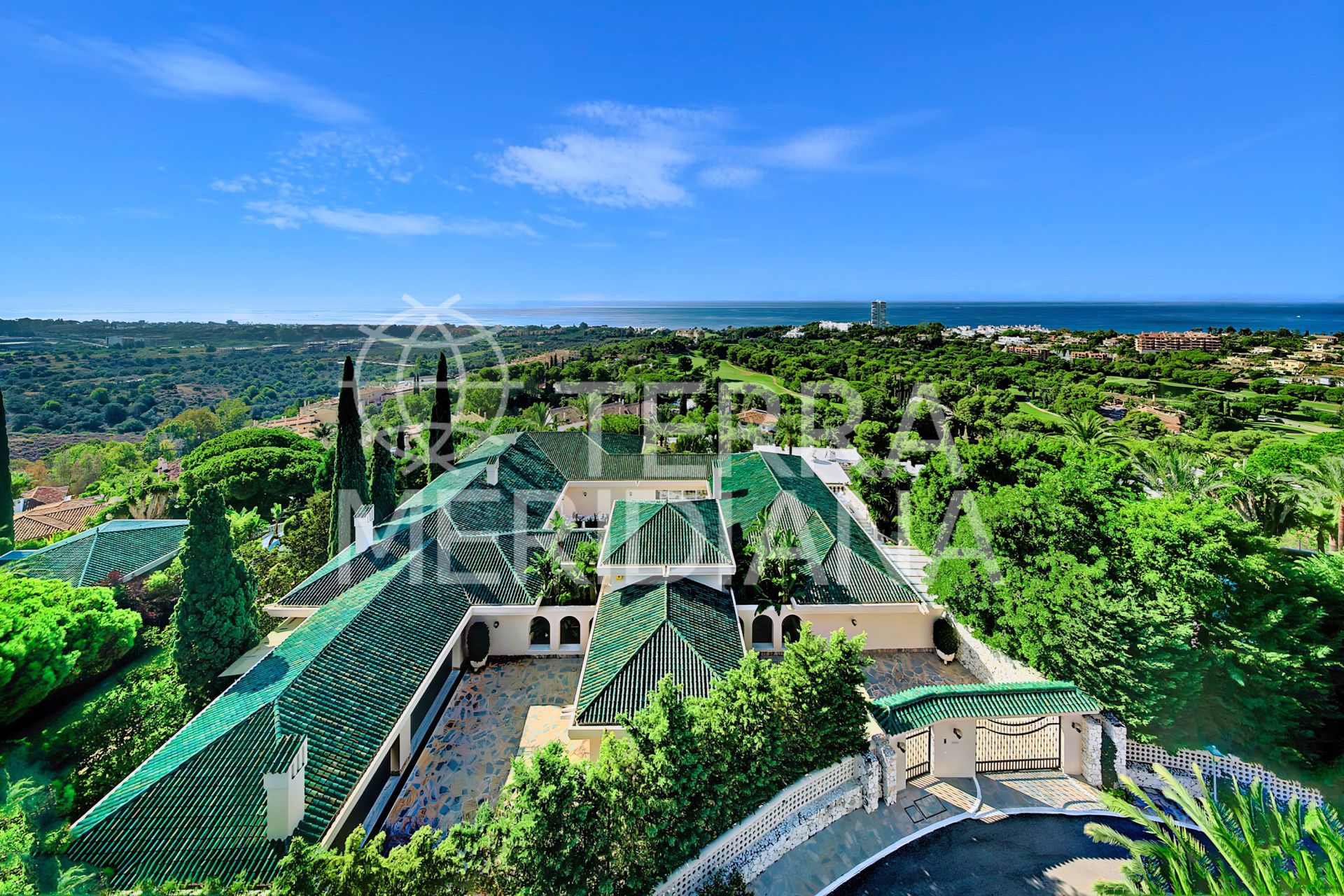 Villa in Rio Real Golf, Marbella