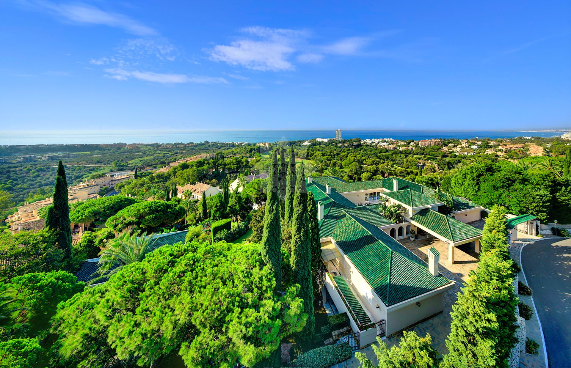 Villa en Rio Real Golf, Marbella