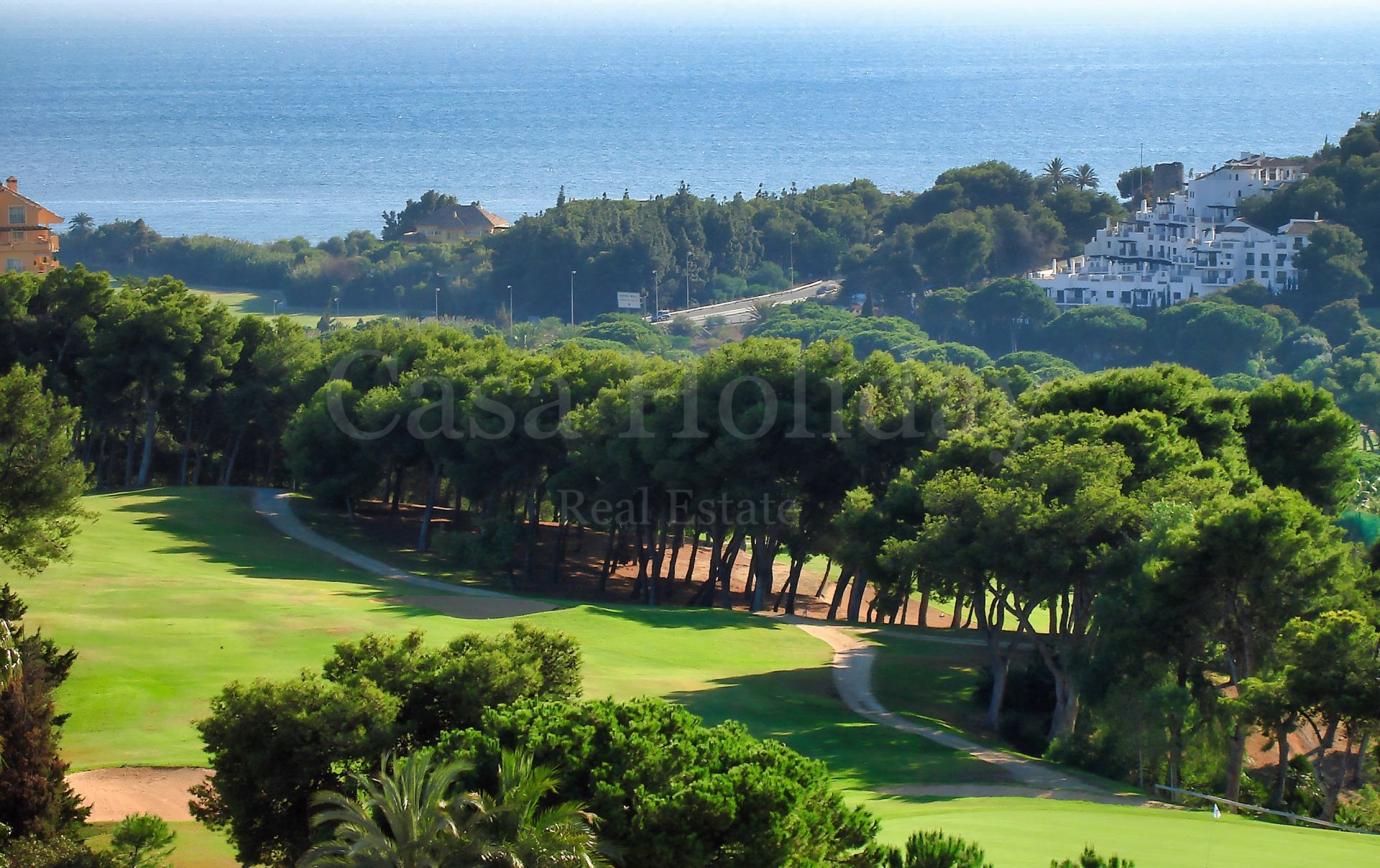 Villa en Rio Real Golf, Marbella