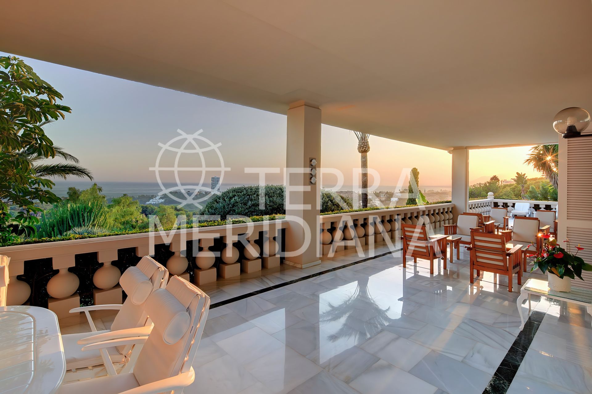 Villa in Rio Real Golf, Marbella